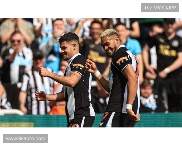 纽卡瞄准波尔图锋线新星奥莫罗迪翁,8000 万欧门槛待破局 纽卡瞄准波尔图锋线新星奥莫罗迪翁,8000 万欧门槛待破局